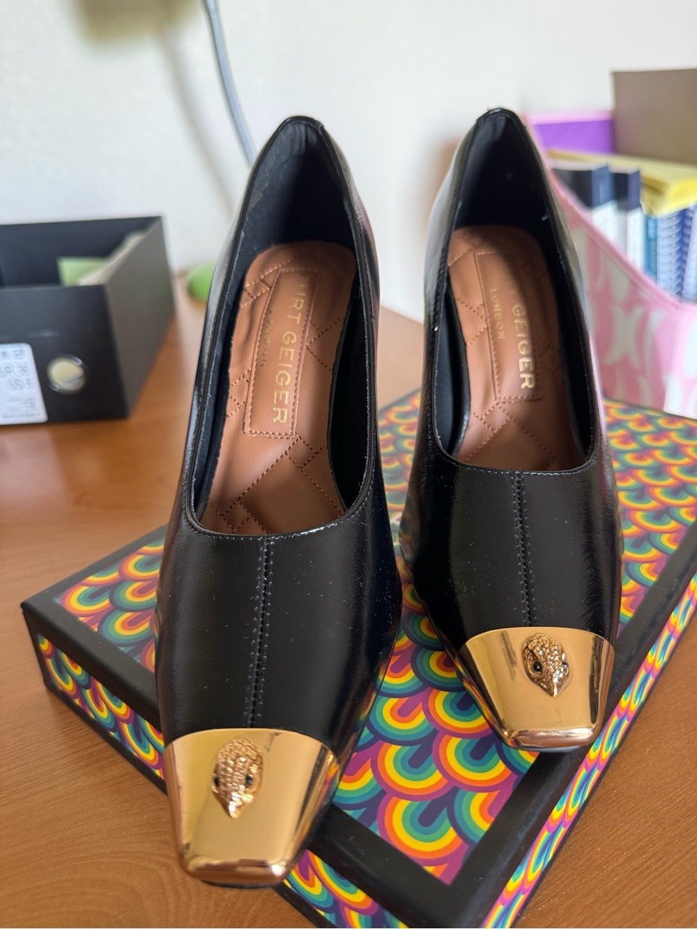 NIB Kurt Geiger Black Leather Pointed Pumps with Gold Cap Detail